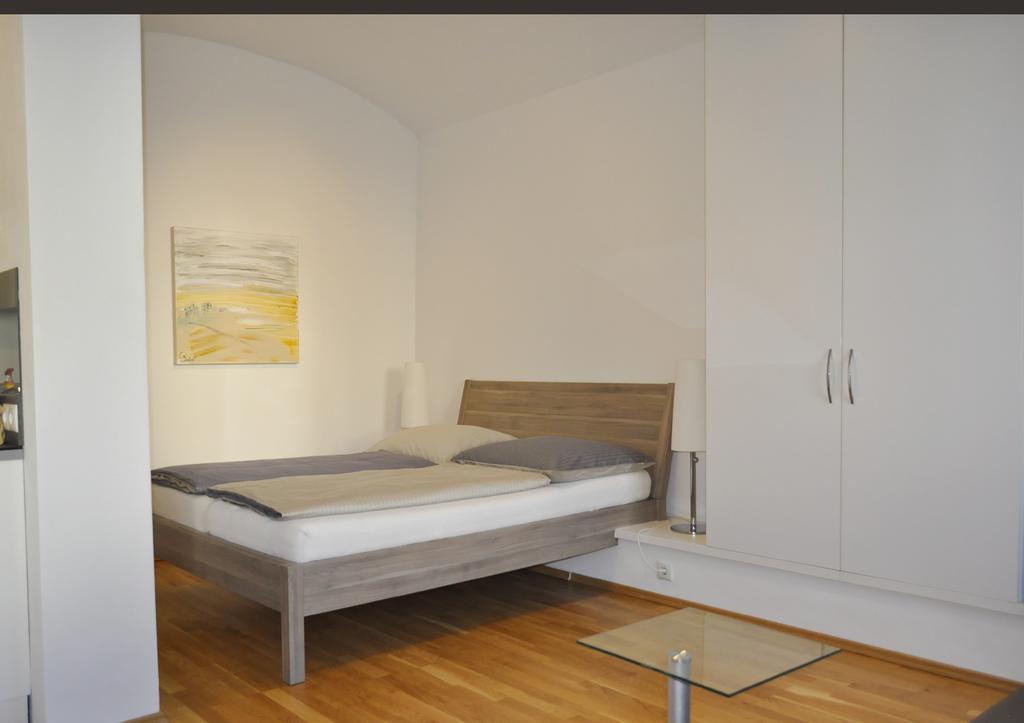 Ferienwohnung Im Univiertel Mit Garten Γκρατς Εξωτερικό φωτογραφία